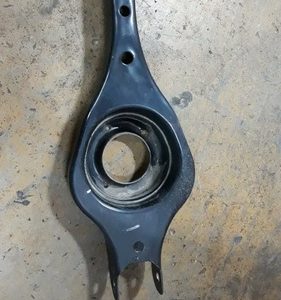 Bandeja Suspensão Traseira Direita Azera 3.3 V6 2010/2011