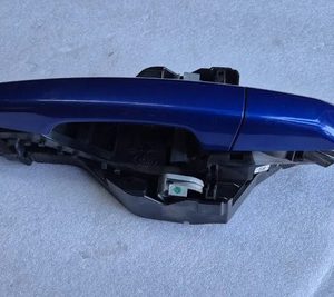 Maçaneta Externa Traseira Direita Jaguar Xe P250 2017/2018 Azul Traseira