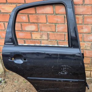 Porta Traseira Direita Citroën C3 2010 Traseira Direita Preta