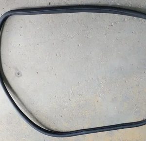 Borracha Porta Dianteira Direita Mercedes Glc250 Coupé 2019