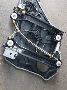 Máquina Vidro Traseira Esquerda Mercedes Cla 250 2015