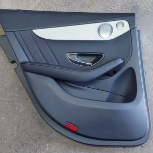 Forro De Porta Traseiro Esquerdo Mercedes Glc 250 2018/2019