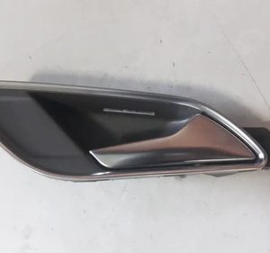 Macaneta Interna Dianteira Direita Audi Q3 2014/2015 Dianteira