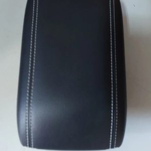 Apoio De Braço Console Central Tracker Premier 1.2 3cc 2022 Preto