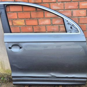 Porta Dianteira Direita Audi Q7 Tfsi 2014/2015 Dianteira Direito Cinza