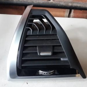 Difusor De Ar Lado Esquerdo Bmw X3 X4 M40i 2019/2020