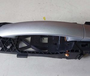 Maçaneta Externa Traseira Esquerda Vw Jetta 1.4 Tsi 2016