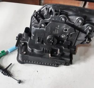 Fechadura Porta Dianteira Direita Bmw X3 X4 M40i 2019/2020