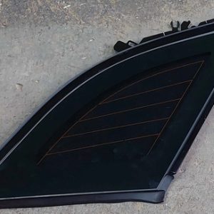 Vidro Fixo Lateral Traseira Direito Velar 2.0 Hìbrida 2023