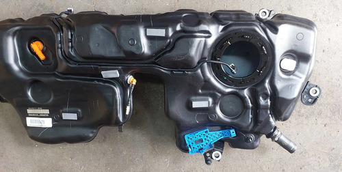Tanque Combustivel Volvo Xc60 T8 Hìbrida 2024 - Imagem 3