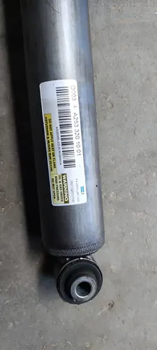 Amortecedor Coxim Traseiro Mercedes Glc 250 2.0 2018/2019 - Imagem 3
