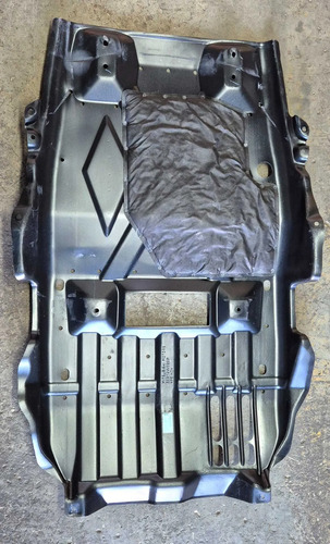 Protetor Carter Plástico Mitsubishi Pajero Sport 2.4 2025