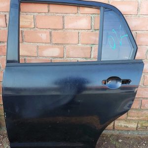Porta Traseira Esquerda Nissan Tiida Sedan 2011 Traseira Esquerdo Preto