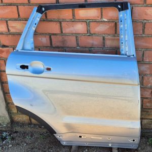 Porta Traseira Direita Land Rover Evoque 2012/2015 Traseira Direita Prata