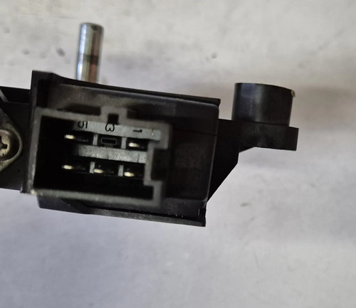 Motor Vidro Elétrico Traseiro Esquerdo Gla200 2016 - Imagem 4
