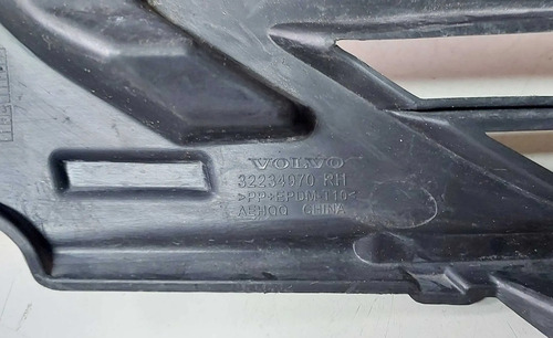 Suporte Parachoque Dianteiro Direito Volvo Xc60 2024 - Imagem 4