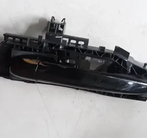 Maçaneta Externa Dianteira Esquerda Mercedes C180 2019 Preto Dianteira