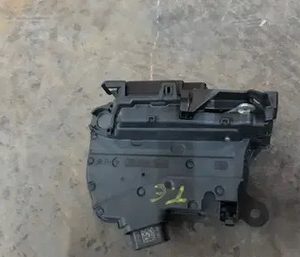 Fechadura Porta Traseira Esquerda Captur 2017/2018