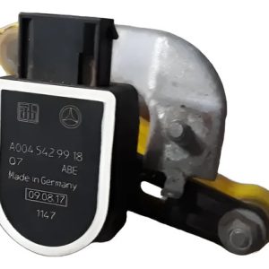 Sensor Regulador Farol Altura Mercedes Gla200 1.6 2018
