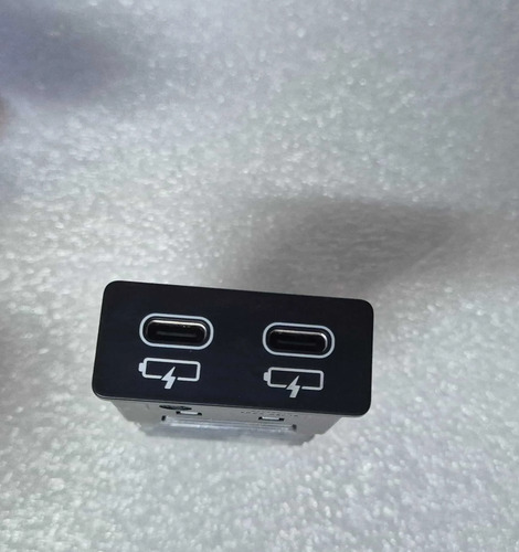 Tomada Entrada Usb Bmw X2 M35i 2025 5a84181 Cinza