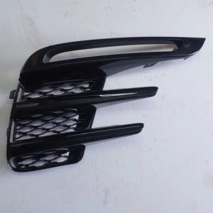 Moldura Milha Direita Velar 2.0 Hìbrida 2023 J8a2-17e853-ab Preto Direito