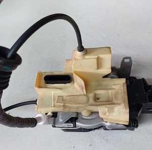 Fechadura Porta Traseira Direita Volvo Xc60 D5 2020