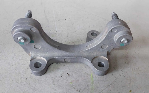 Suporte Semi Eixo Esquerdo Volvo Xc40 1.5 3cc 2022 31367666 - Imagem 3