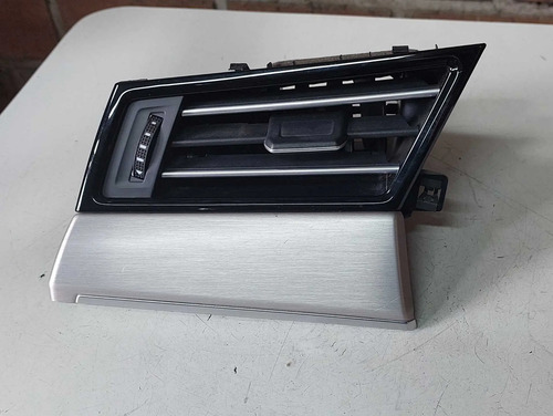 Difusor Ar Esquerdo Vw Passat Highline Tsi 2.0 2019