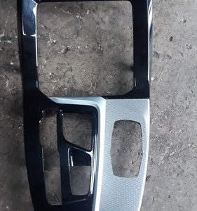 Moldura Console Central Bmw X4 M40i 2019