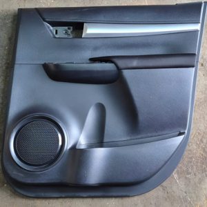 Forro De Porta Traseiro Direito Hilux Sr 2.8 2022