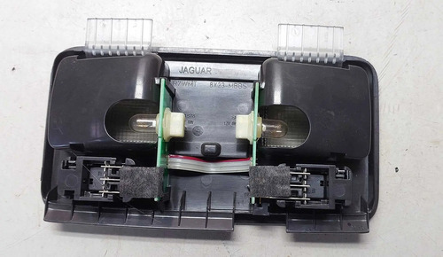 Luz Teto Cortesia Jaguar Xfr Xf 2015 - Imagem 3