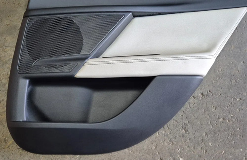 Forro De Porta Traseiro Direito Jaguar Xe P250 2017/2018 - Imagem 2