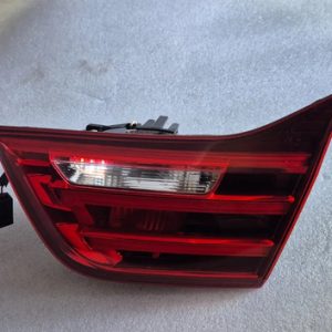 Lanterna Tampa Traseira Direita Bmw 430i Serie 4 2013/2017 Direito/passageiro Vermelho