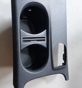 Moldura Porta Copos Mercedes Gla200 2018