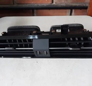 Difusor De Ar Central Audi Q3 2021