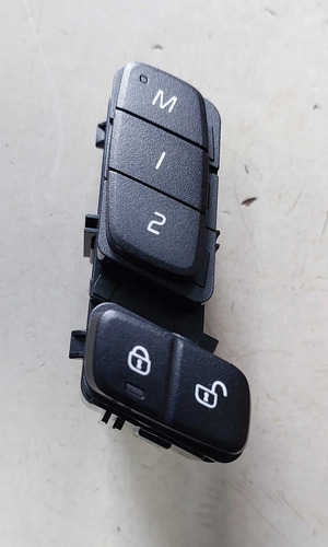 Botão Trava Memória Porta Direita Volvo Xc60 2024 31489631