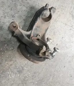 Montante Cubo Roda Dianteiro Esquerdo Peugeot 1.2 3cc 2017