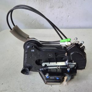 Fechadura Porta Dianteira Direita Toyota Hilux 2022