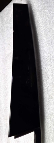 Moldura Black Piano Porta Traseira Esquerda Bmw 320i 2022 Preto - Imagem 3