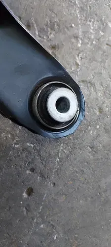 Balança Bandeja Traseira Esquerda Bmw 320i 2014/2017 U Sada - Imagem 4