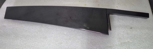 Moldura Black Piano Porta Traseira Esquerda Bmw 320i 2022 Preto