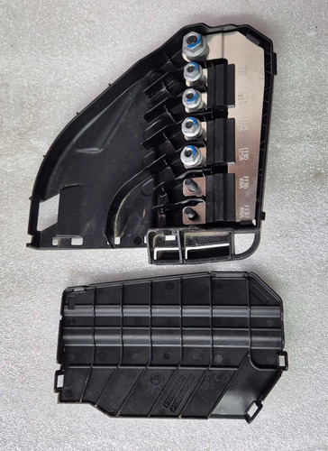 Placa Fusivel Volvo Xc60 T8 Hìbrida 2024