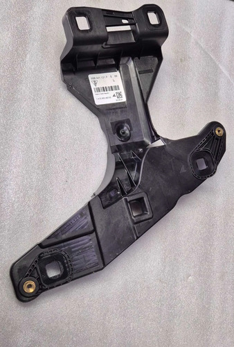 Suporte Guia Farol Esquerdo Porsche Macan 2024 95b941121