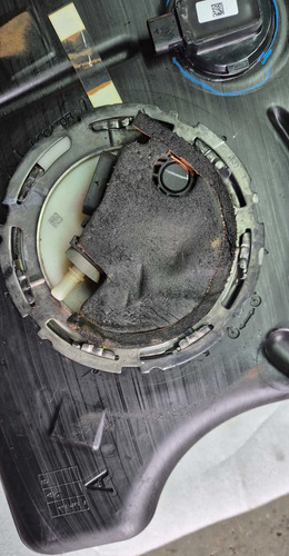 Tanque Bomba Arla Ram 2500 3500 6.7 2022/2024 - Imagem 2