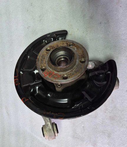 Cubo Montante Traseiro Esquerdo Mercedes Cla 250 4matic 2015